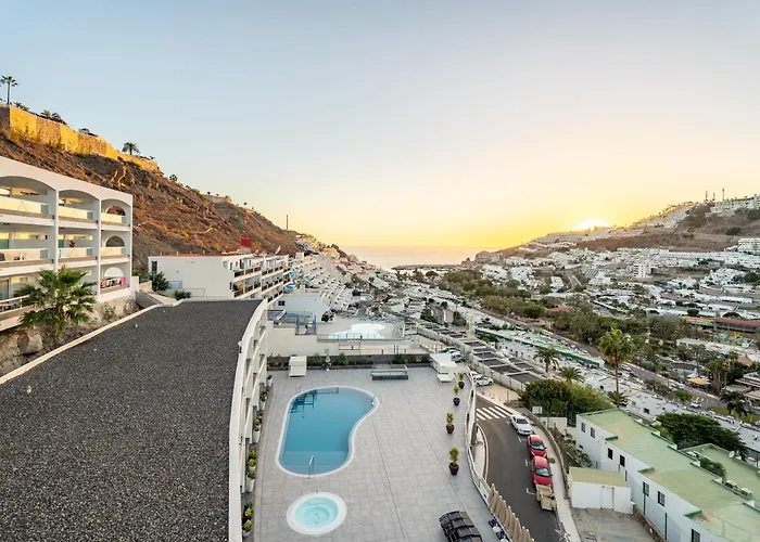 Apartamentos Altair